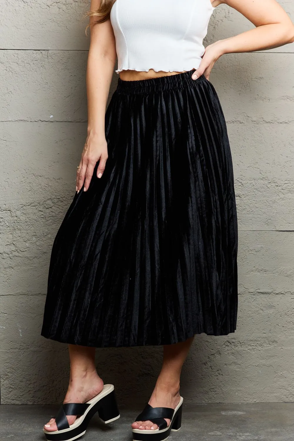 Amie Accordion Pleated Flowy Midi Skirt