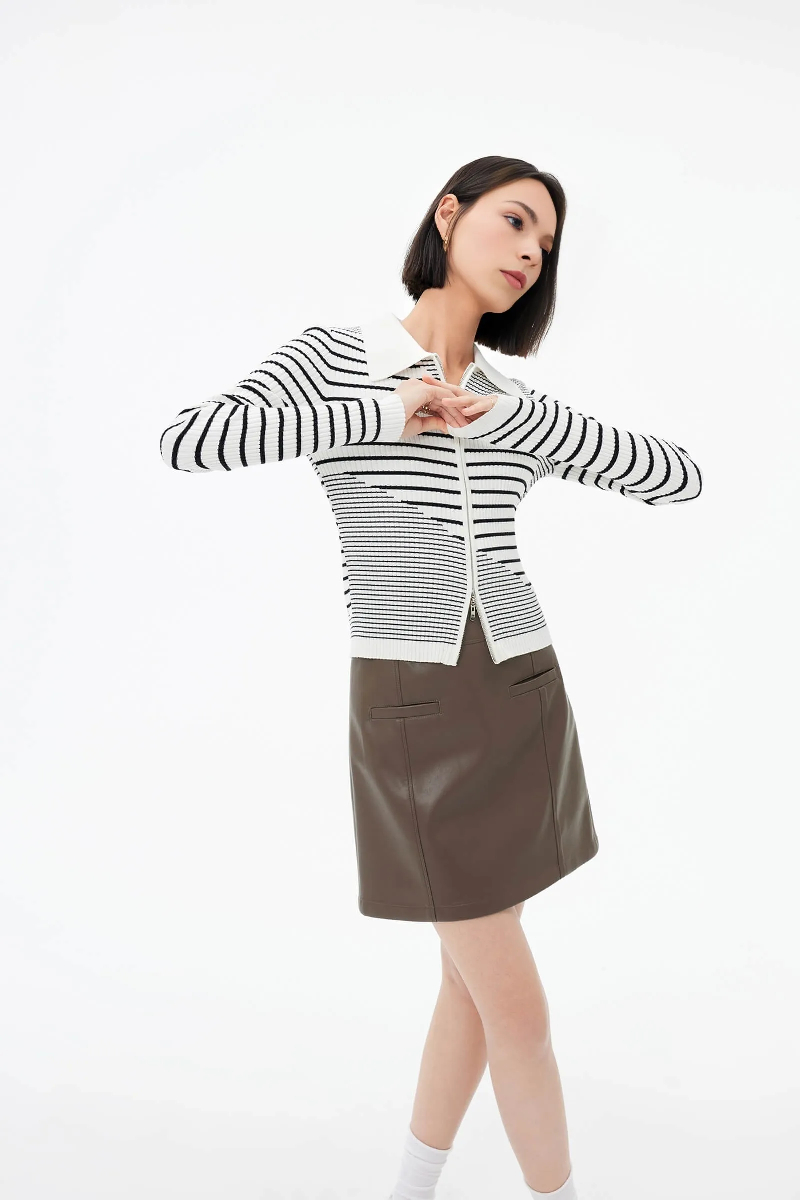 Retro Slimming PU Mini Skirt