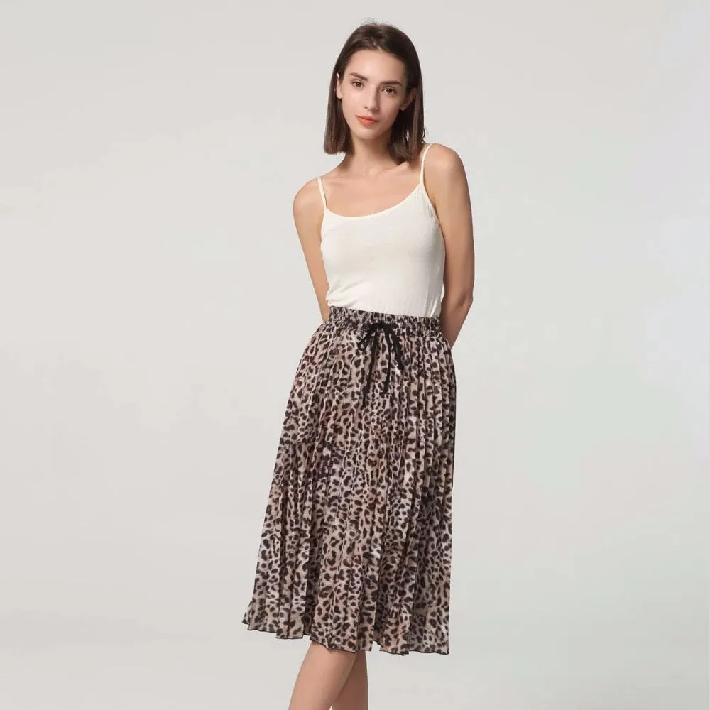 Stylish Bowfront Pleated Skirt